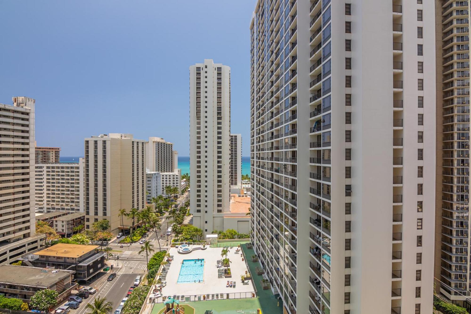 Beautiful 1Br, Steps To Waikiki Beach And Parking Honolulu Bagian luar foto