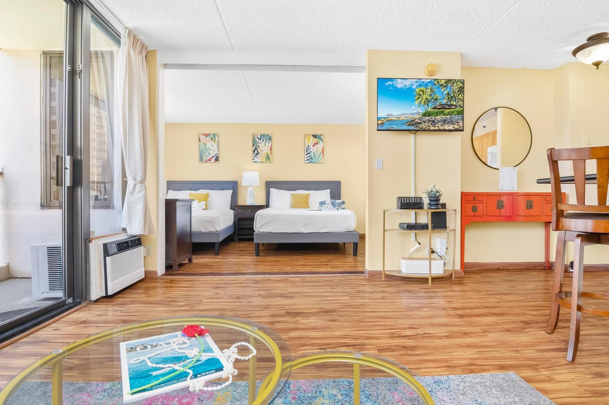 Beautiful 1Br, Steps To Waikiki Beach And Parking Honolulu Bagian luar foto